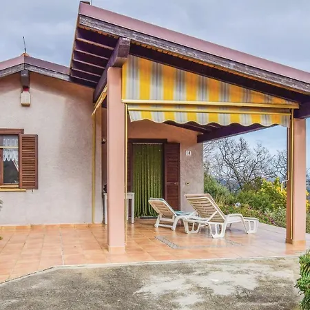 One-bedroom Holiday In Diano Arentino Сasa de vacaciones Costa d'Oneglia